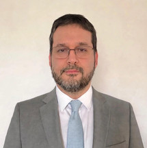 Dr. Lardapide Ramiro