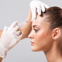 Beneficios del ácido hialurónico para la piel, el cabello y los labios