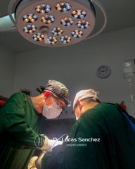 Dr. Lucas Sánchez