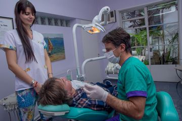 Dr. Fernando Madikian