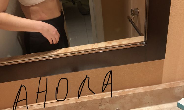 92392