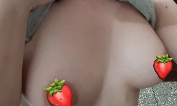 23317