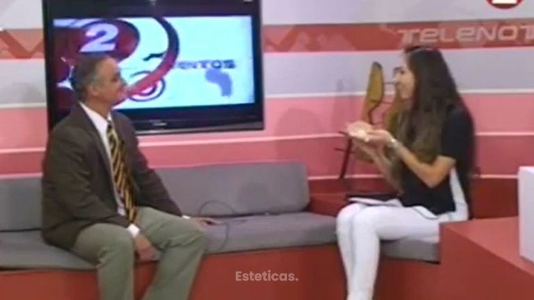Dr. Federico Centeno Cirujano Plástico Especialista. Mamas.