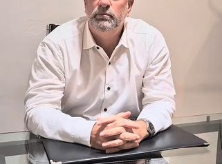 Aumento Mamario - Dr. Damián Wengrowicz
