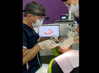 Dr. Fernando Madikian